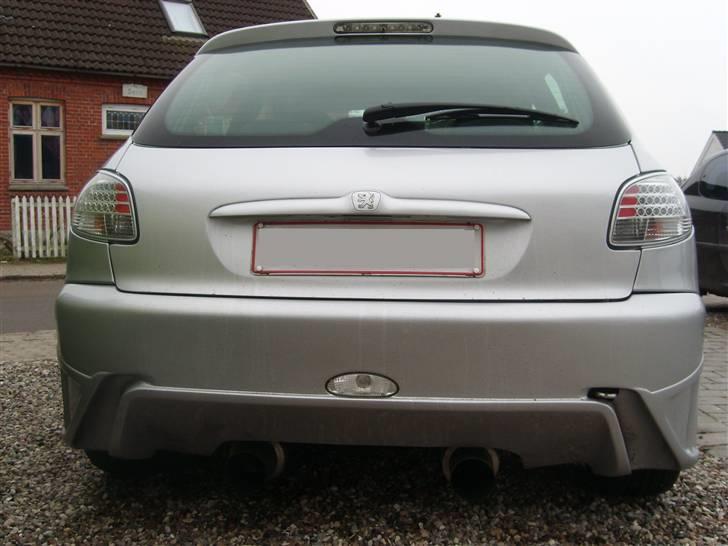 Peugeot 206 SOLGT - Fuck hvor er den ikke køn med nutidens øjne billede 5