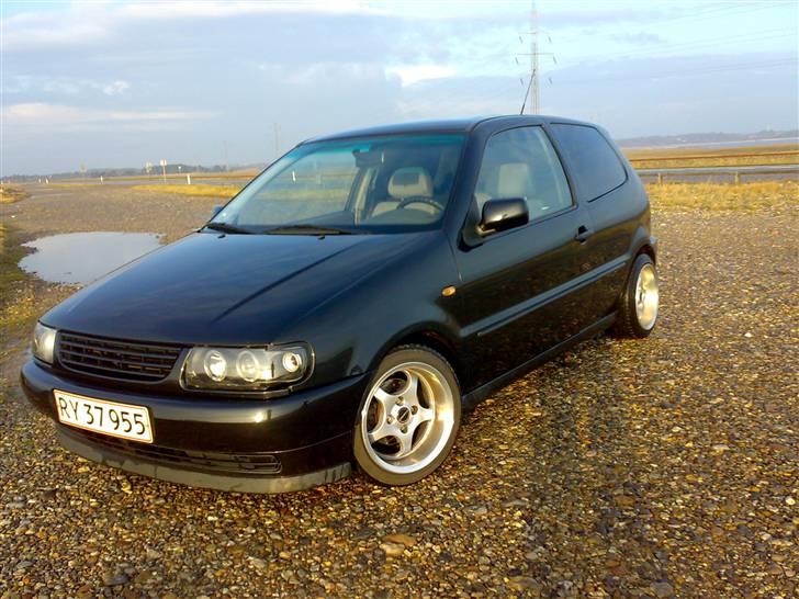 VW Polo 8v  Solgt.! billede 1