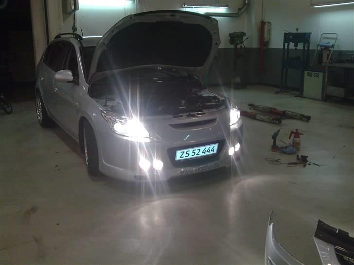 Hyundai i 30 cw Comfort SOLGT - Ja ja, alle lygterne virker billede 12