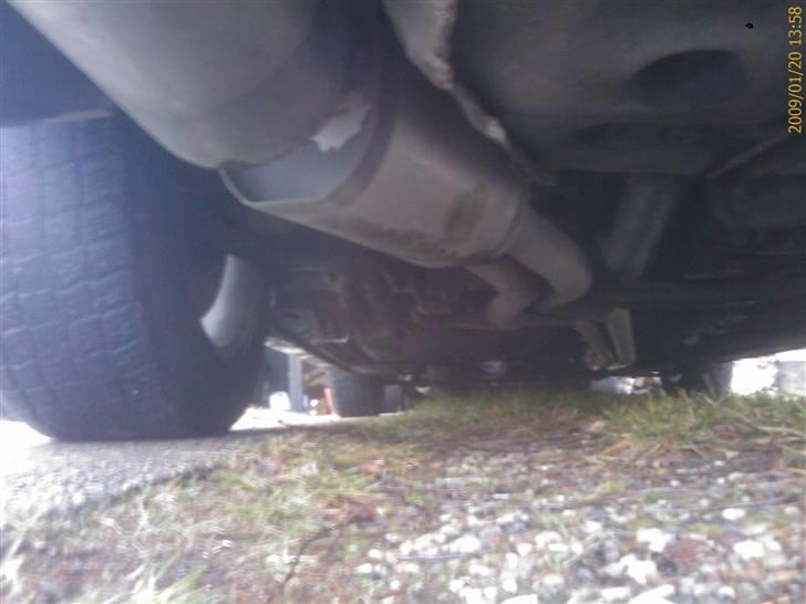 BMW e34 525i/535i GREGERS - potten nedefra billede 9