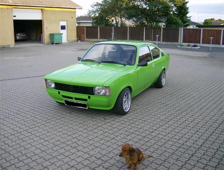 Opel kadett c coupe billede 3