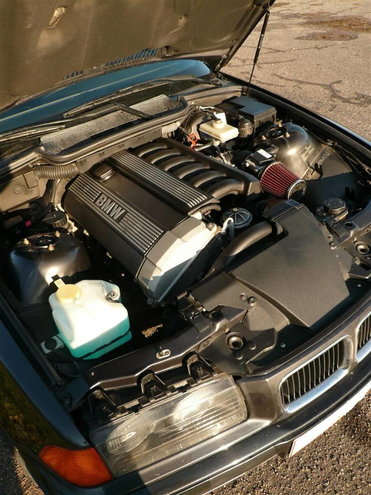 BMW 320i Coupe E36  billede 2