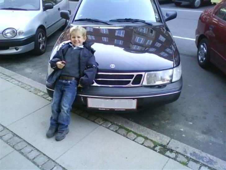 Saab 900 i  auto (SOLGT) billede 1