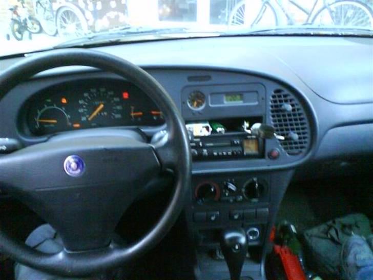 Saab 900 i  auto (SOLGT) billede 3