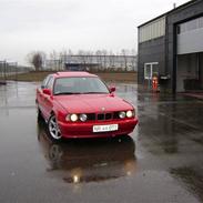 BMW E34 525I