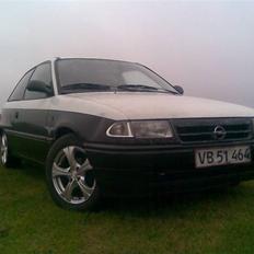 Opel astra NZ SKROTTET