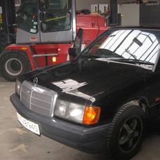 Mercedes Benz 190 E 2.6 12v