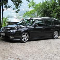 Ford Mondeo 2,5 V6 Limited