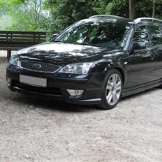 Ford Mondeo 2,5 V6 Limited