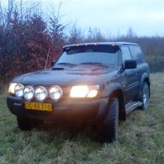 Nissan patrol y61 SOLGT