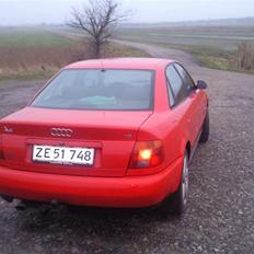 Audi A4 (SOLGT)