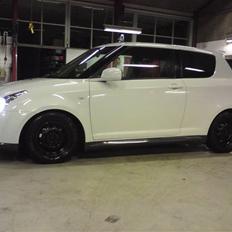 Suzuki Swift - SOLGT