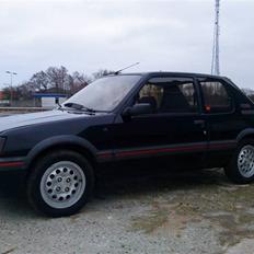 Peugeot 205 GTI ...Solgt...