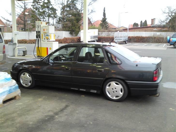 Opel Vectra 2000 ¤The beast¤ - Ja, tørstig er den også sådan en 2,0 16v`er billede 2