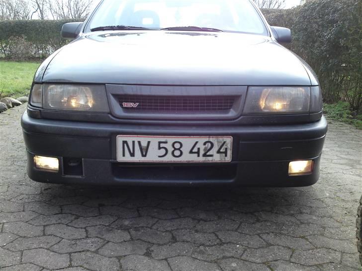 Opel Vectra 2000 ¤The beast¤ - Potionslys og tågelys, sådan skal det være.. ;-) billede 9