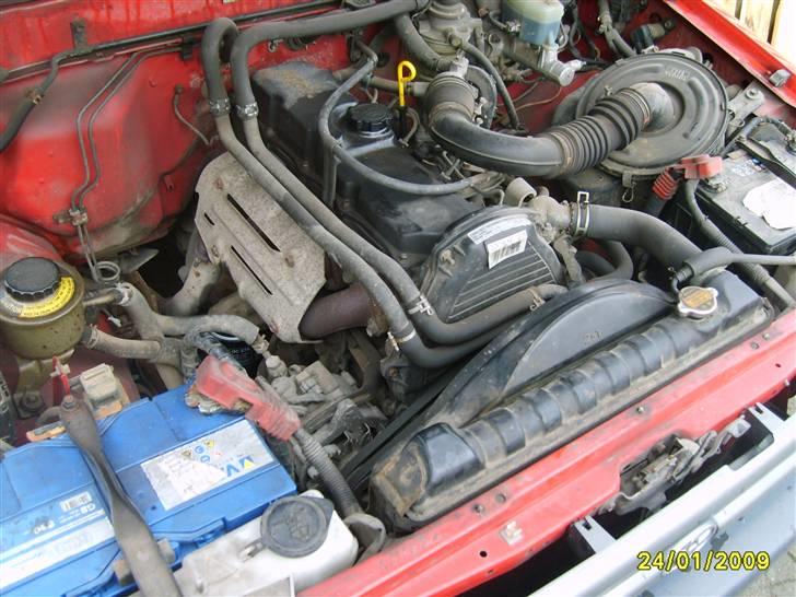 Toyota hilux x cab billede 8