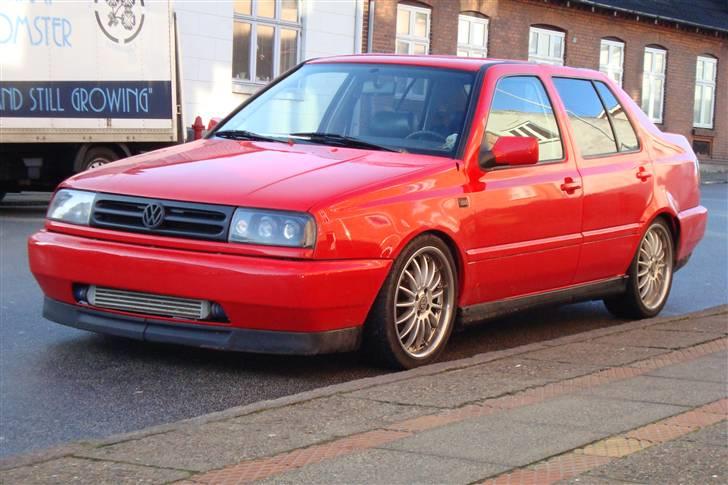 VW Vento TDI GL SOLGT billede 2