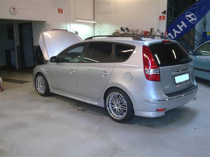 Hyundai i 30 cw Comfort SOLGT billede 13