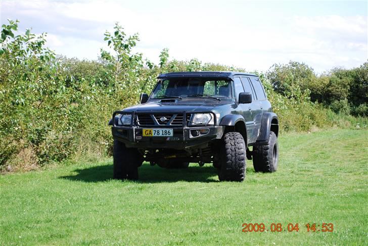Nissan Patrol Y61Artic *Solgt* billede 1