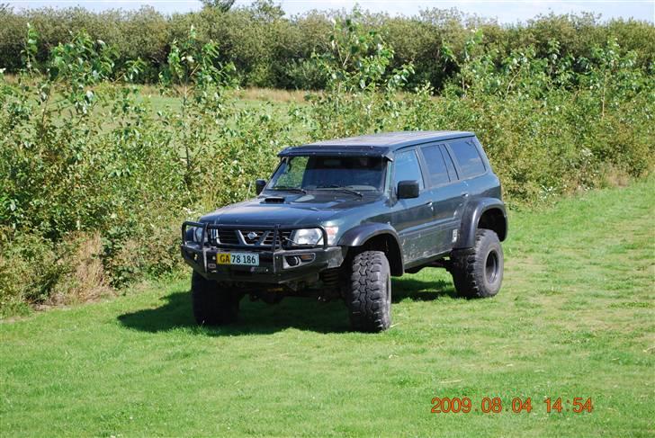 Nissan Patrol Y61Artic *Solgt* billede 2