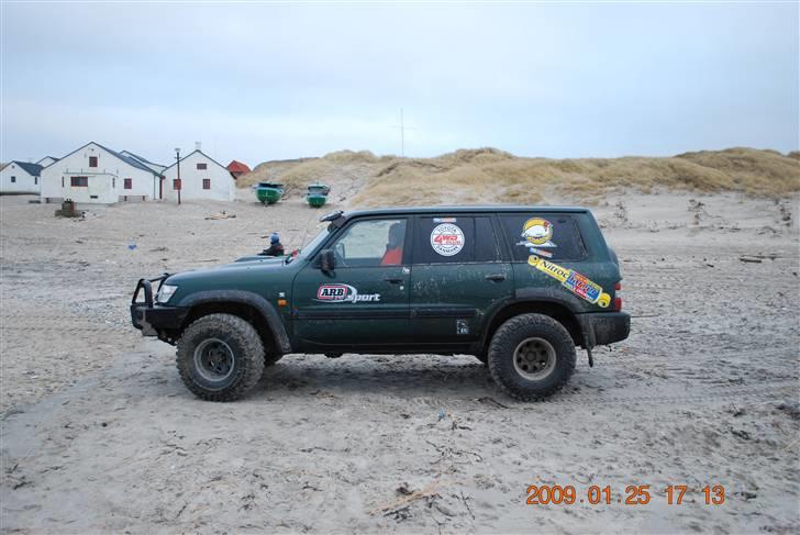 Nissan Patrol Y61Artic *Solgt* billede 7