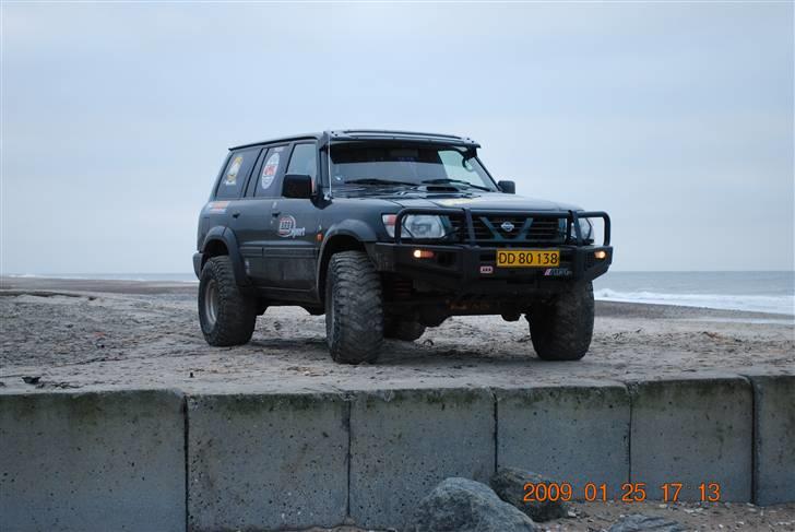 Nissan Patrol Y61Artic *Solgt* billede 9