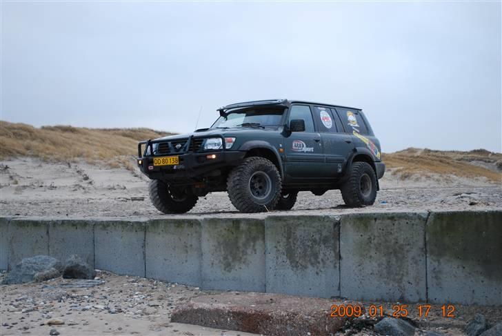 Nissan Patrol Y61Artic *Solgt* billede 10