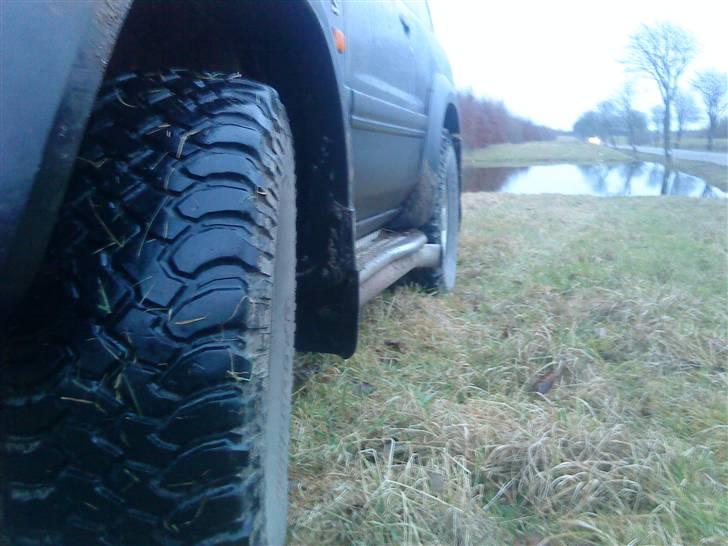 Nissan patrol y61 SOLGT billede 3