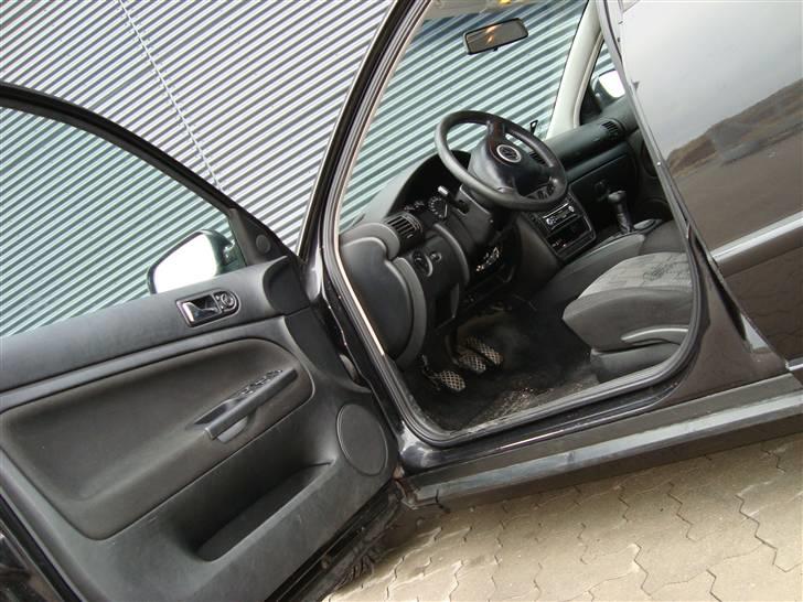 VW passat 1.8 Turbo -SOLGT- billede 9