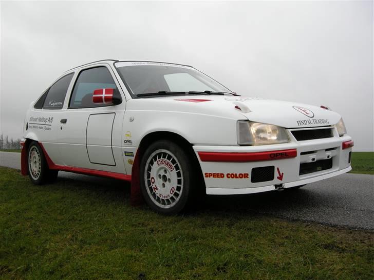 Opel kadett e gsi rally.  SOLGT. - Her er den med de vores nye sponsor loger billede 11