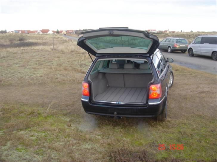 VW Passat variant 2,5 tdi   billede 3