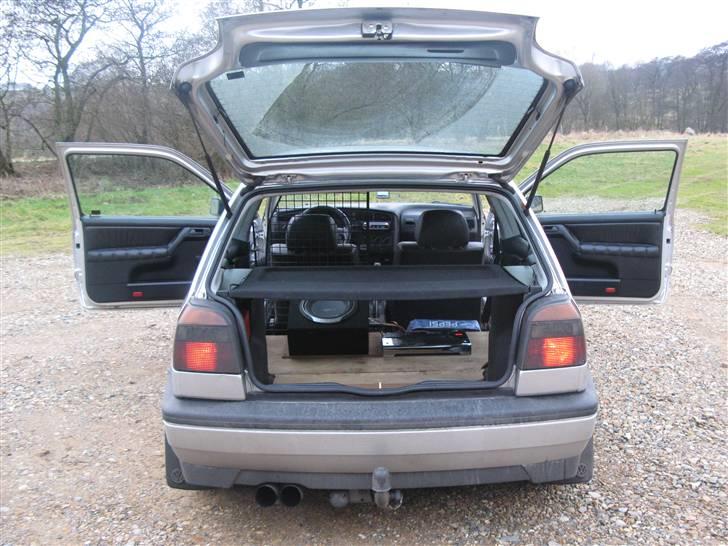 VW Golf lll (Solgt) billede 5