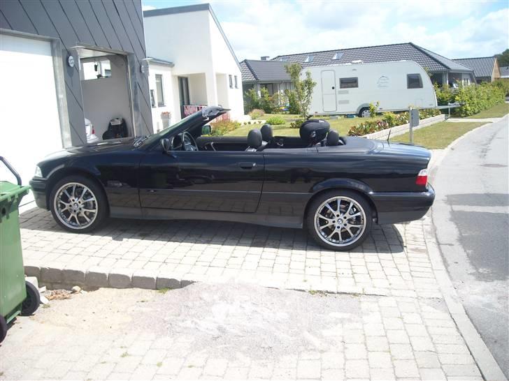 BMW 318 I Cabriolet Solgt billede 1