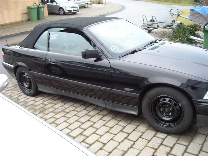 BMW 318 I Cabriolet Solgt billede 2