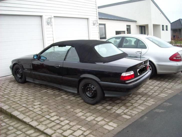 BMW 318 I Cabriolet Solgt billede 7