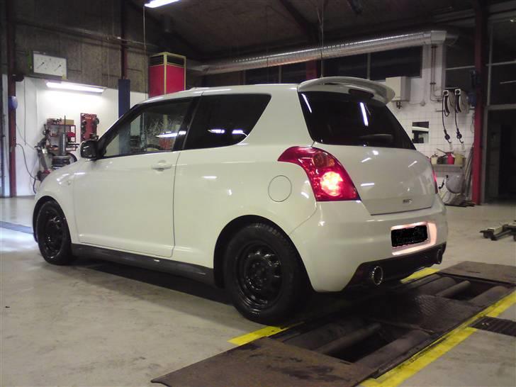 Suzuki Swift - SOLGT billede 3