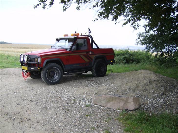 Nissan Patrol 2.8 turbo. - ja lidt røg skader jo ikke. billede 2