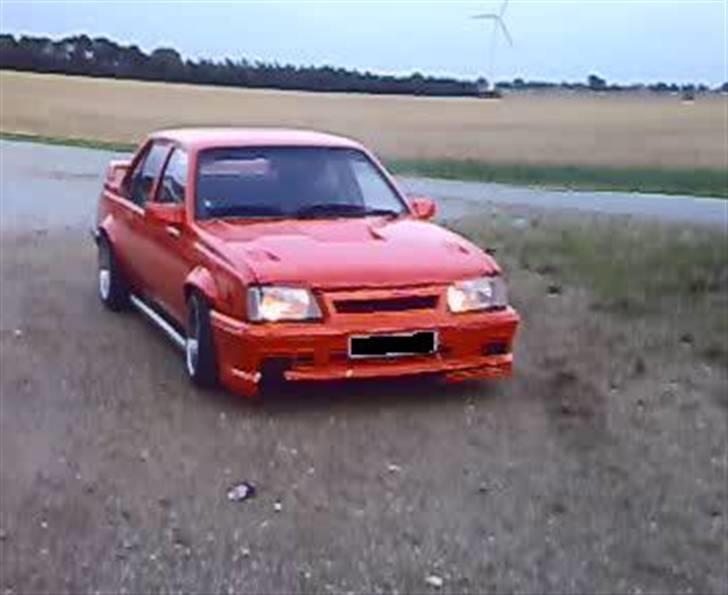 Opel ascona c solgt :( billede 7