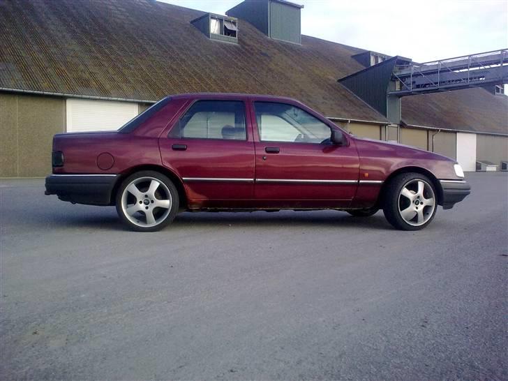 Ford Sierra 2,0 Solgt til søs billede 4