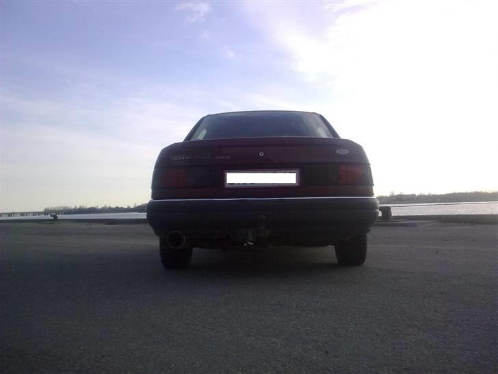 Ford Sierra 2,0 Solgt til søs billede 6