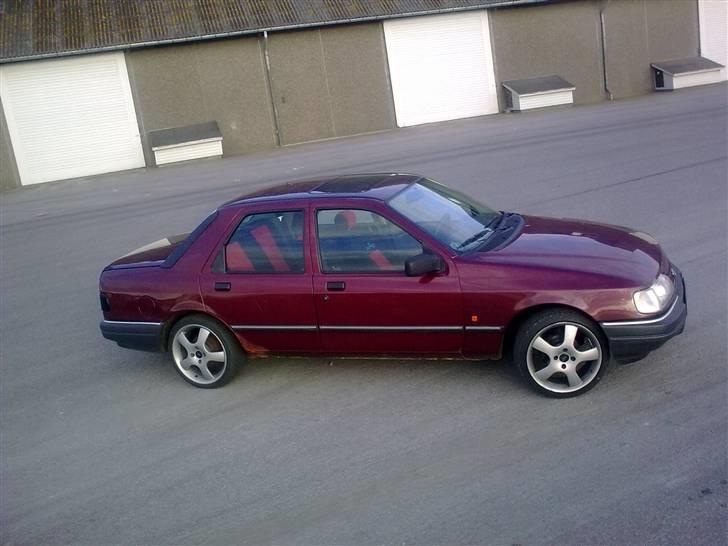 Ford Sierra 2,0 Solgt til søs billede 8