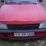 Opel kadett D *solgt*