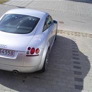 Audi TT Coupe quattro 