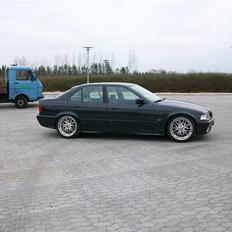 BMW e36 325i - solgt