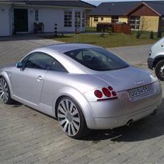 Audi TT Coupe quattro 