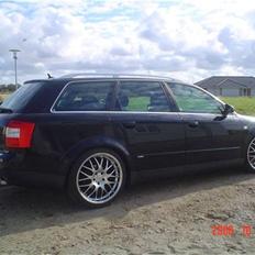 Audi A4 2.5 V6 TDI Avant 