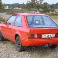 Ford Escort "SKROTTET"