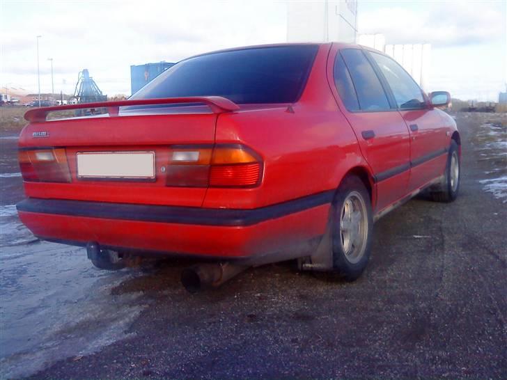 Nissan Primera #SOLGT# - Dejligt rør der spiller god lyd :P billede 3