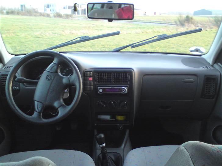 VW Polo 6n 5d SOLGT billede 11