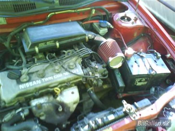 Nissan Primera #SOLGT# - Uden banan manifold men med sports filter billede 5